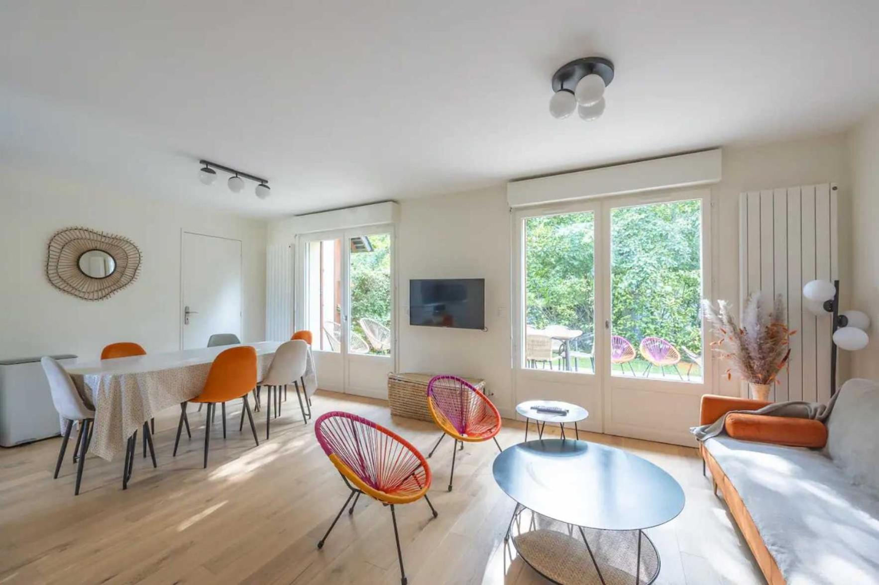 Charming House With Garden In With Pool * Deauville